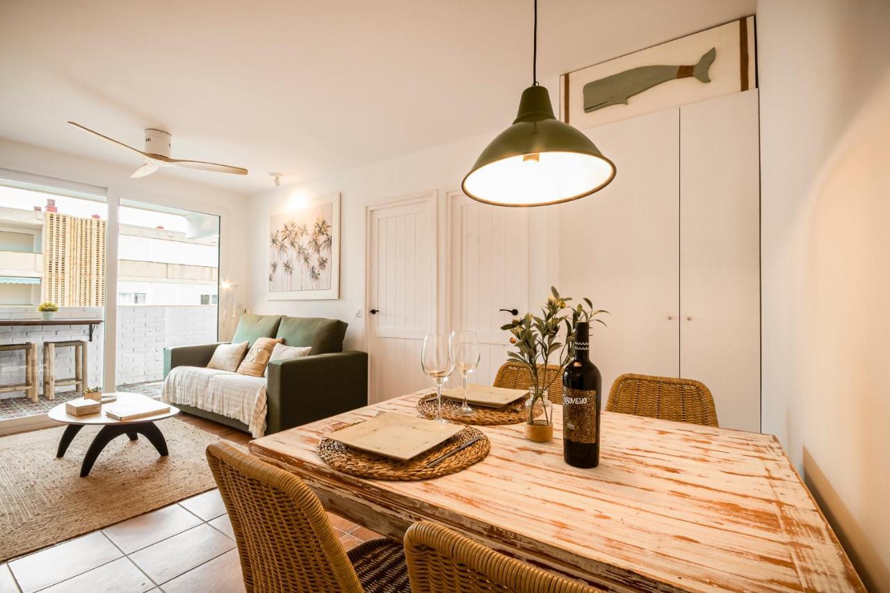 K-Nat By Nuka Homes Platja de Larenal Eksteriør bilde